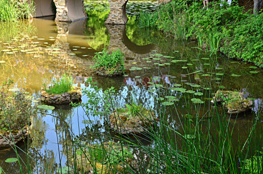 712013 (a): :2500x1656